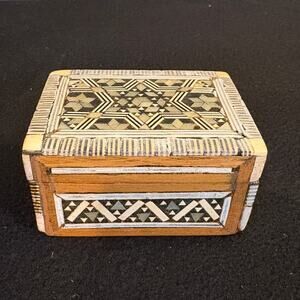 Vintage Egyptian Trinket Box Polished Wood Mother of Pearl